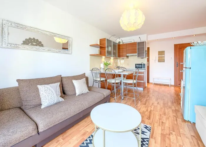 Lejlighed Sikorskiego, Sun & Snow